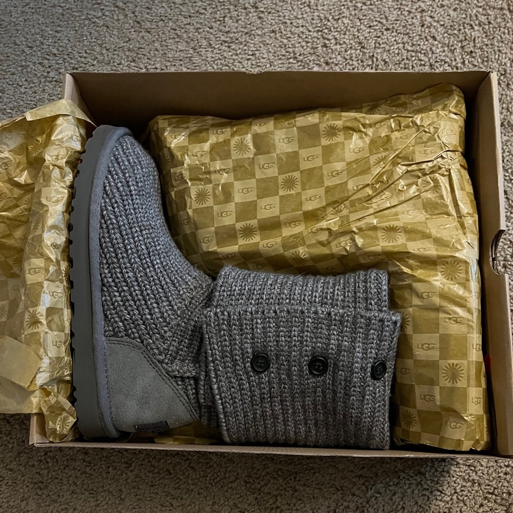 Womens Ugg Boots Size 7 Brand New With Box